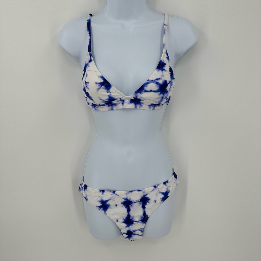 Cupshe 2 Piece Blue Crush Tie Dye Bikini Size Medium NWT